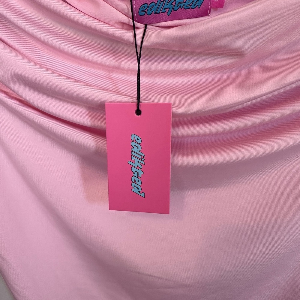 NWT Edikted Pink Off Shoulder Ruched Long Bell Sleeve Mini Dress - Picture 3 of 6